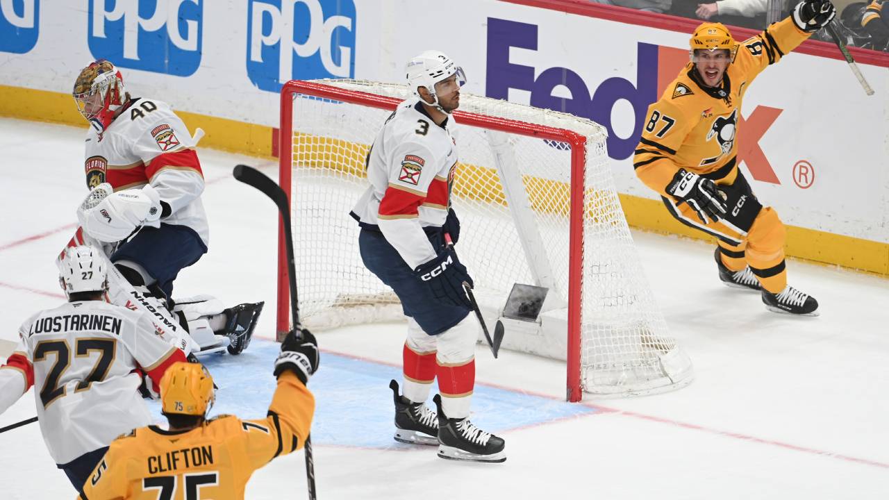 NHL roundup: Crosby leads Penguins over Panthers