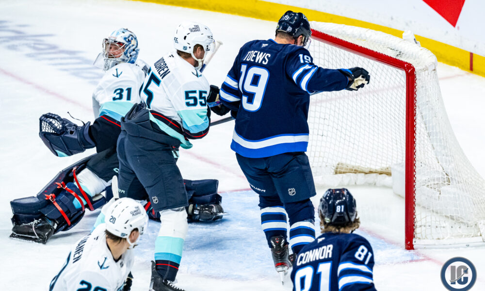 Jonathan Toews voted as Winnipeg Jets Bill Masterton Memorial Trophy nominee – Illegal Curve Hockey