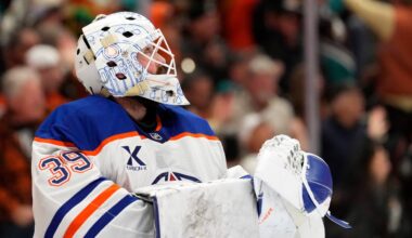 Knoblauch: Oilers 'haven't decided' on starting goalie for Game 4