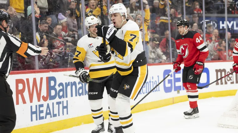 Penguins Clinch Playoff Berth, Home Ice For First Round Of Postseason image