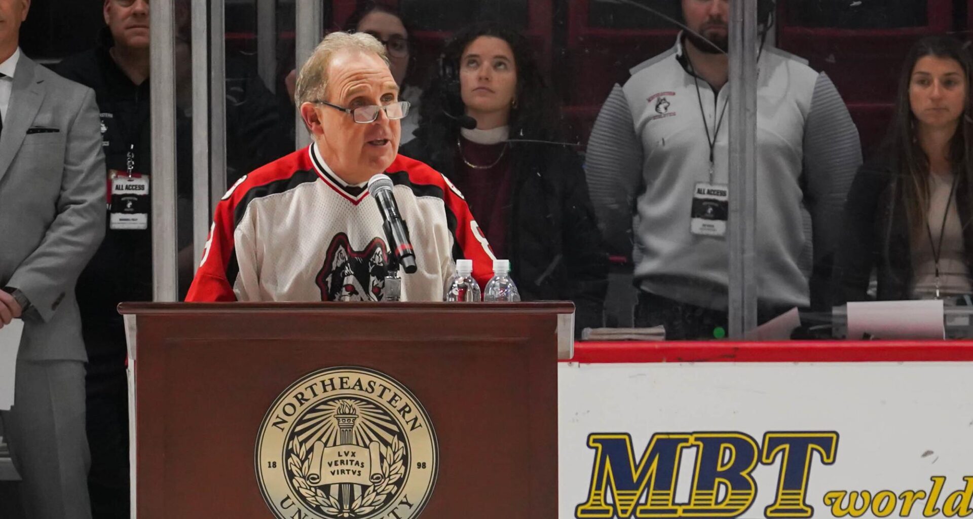 Jim Madigan to be inducted into Mass Hockey Hall of Fame