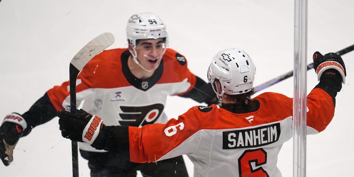 Former Spartan Porter Martone scores first NHL playoff goal to help the Flyers win Game 1 over the Penguins
