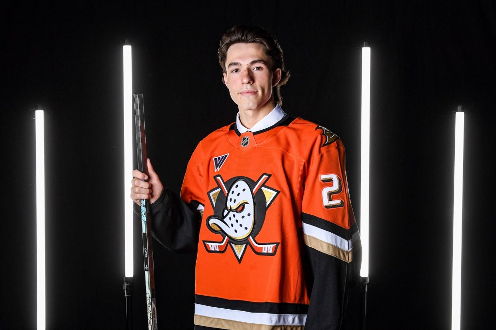 Ducks sign Ethan Procyszyn to 3-year, entry-level deal – Orange County Register