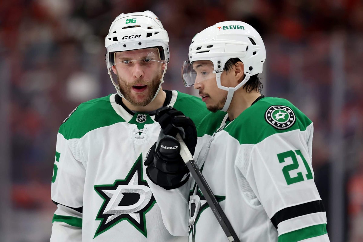 How sluggish Stars can go on offensive and avoid repeating mistakes of postseasons past
