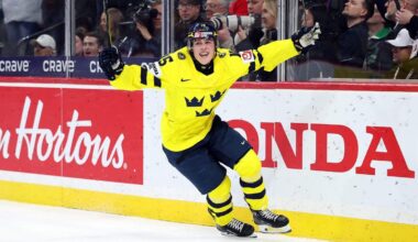 Who should Blues take No. 1? Would they trade 3 first-rounders to move up? Mailbag, Part 2