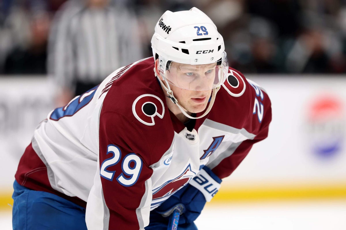 2026 Stanley Cup odds: Avalanche enter postseason favored ahead of Lightning, Hurricanes