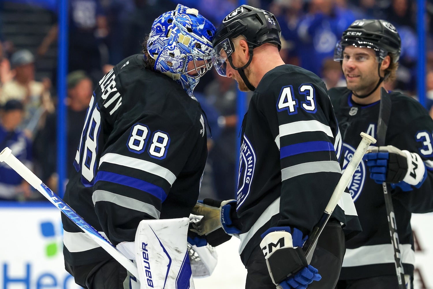 3 Stars: Bruins can't close vs. Bolts - 98.5 The Sports Hub