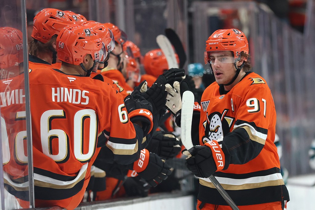 Ducks host Canucks hoping momentum is on their side – Orange County Register