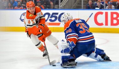 Ducks’ playoff newbies mostly met the moment in Game 1, which should give them hope