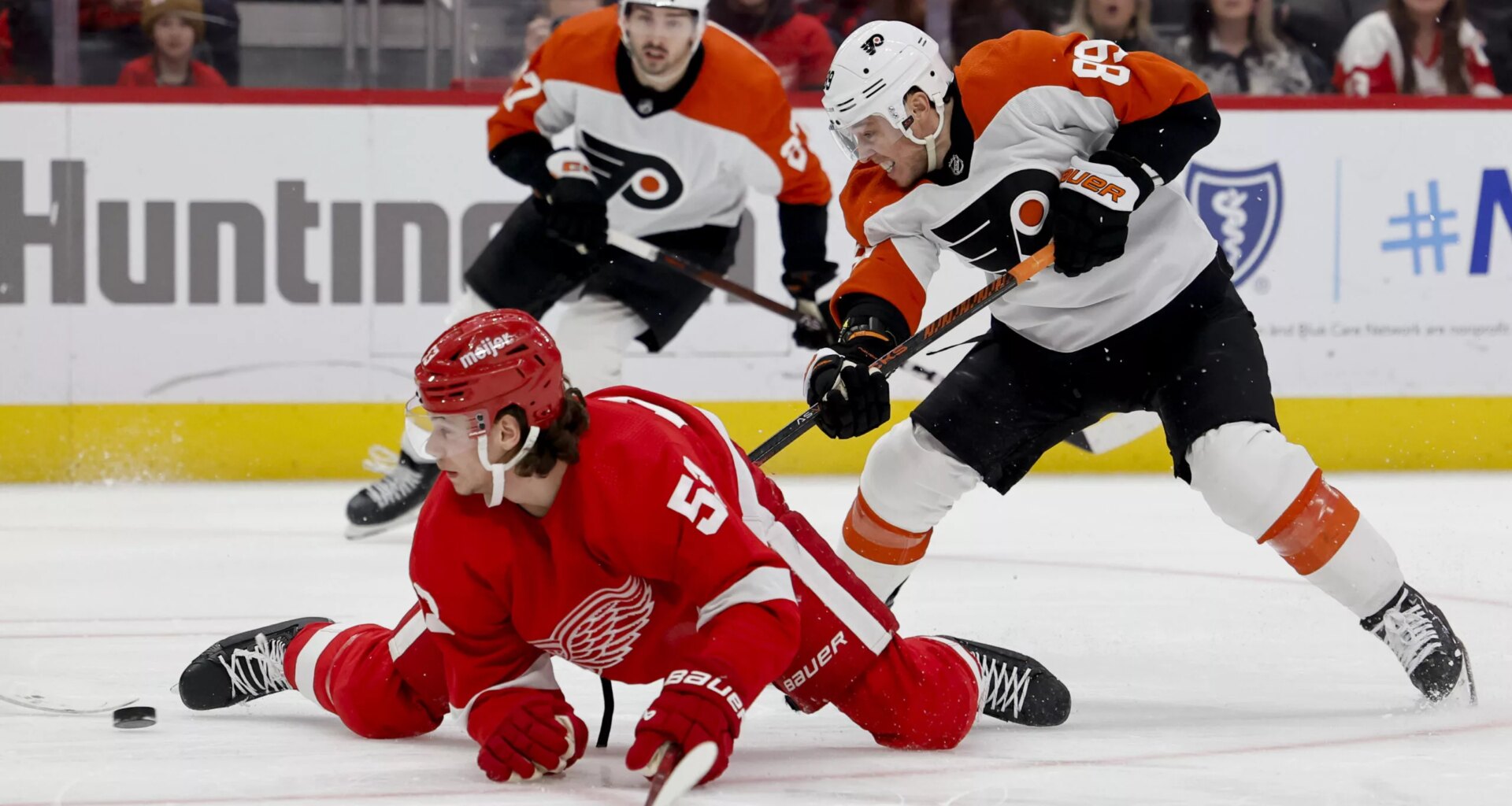 Red Wings, Flyers Face Off With Stakes Reaching a Breaking Point