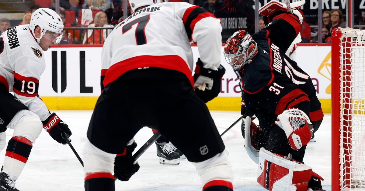 Logan Stankoven gives Carolina Hurricanes lead over Ottawa Senators after first period of Game 2