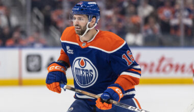 Oilers' Jason Dickinson to be a game-time decision for Game 2 vs. Ducks