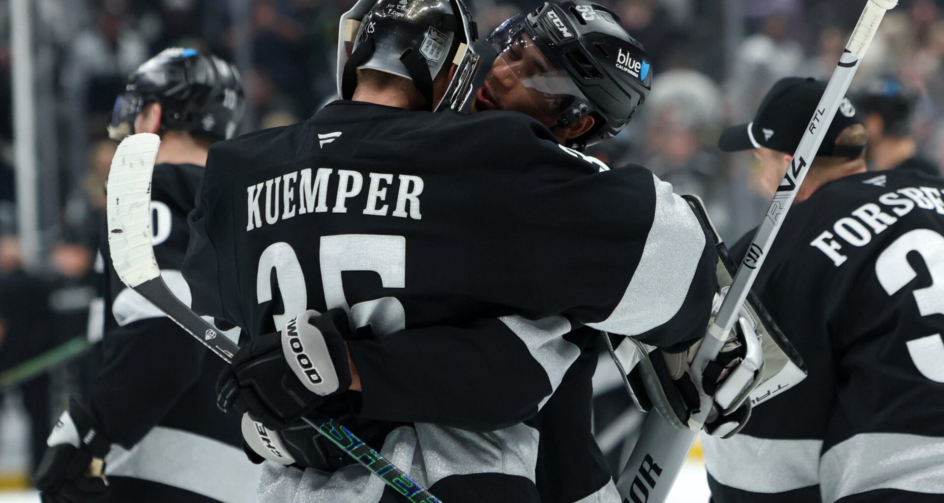 Analyzing Darcy Kuemper’s 2025-26 Season With the Los Angeles Kings - The Hockey Writers - Los Angeles Kings