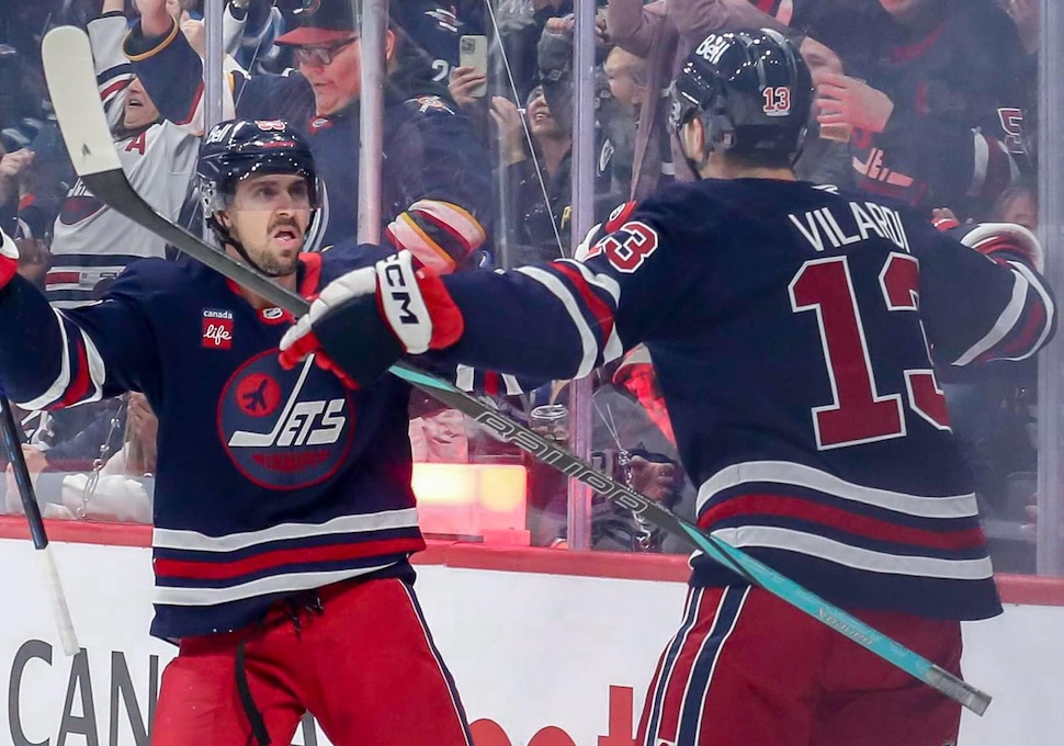 Every fan a winner as Jets host giveaway-filled final game