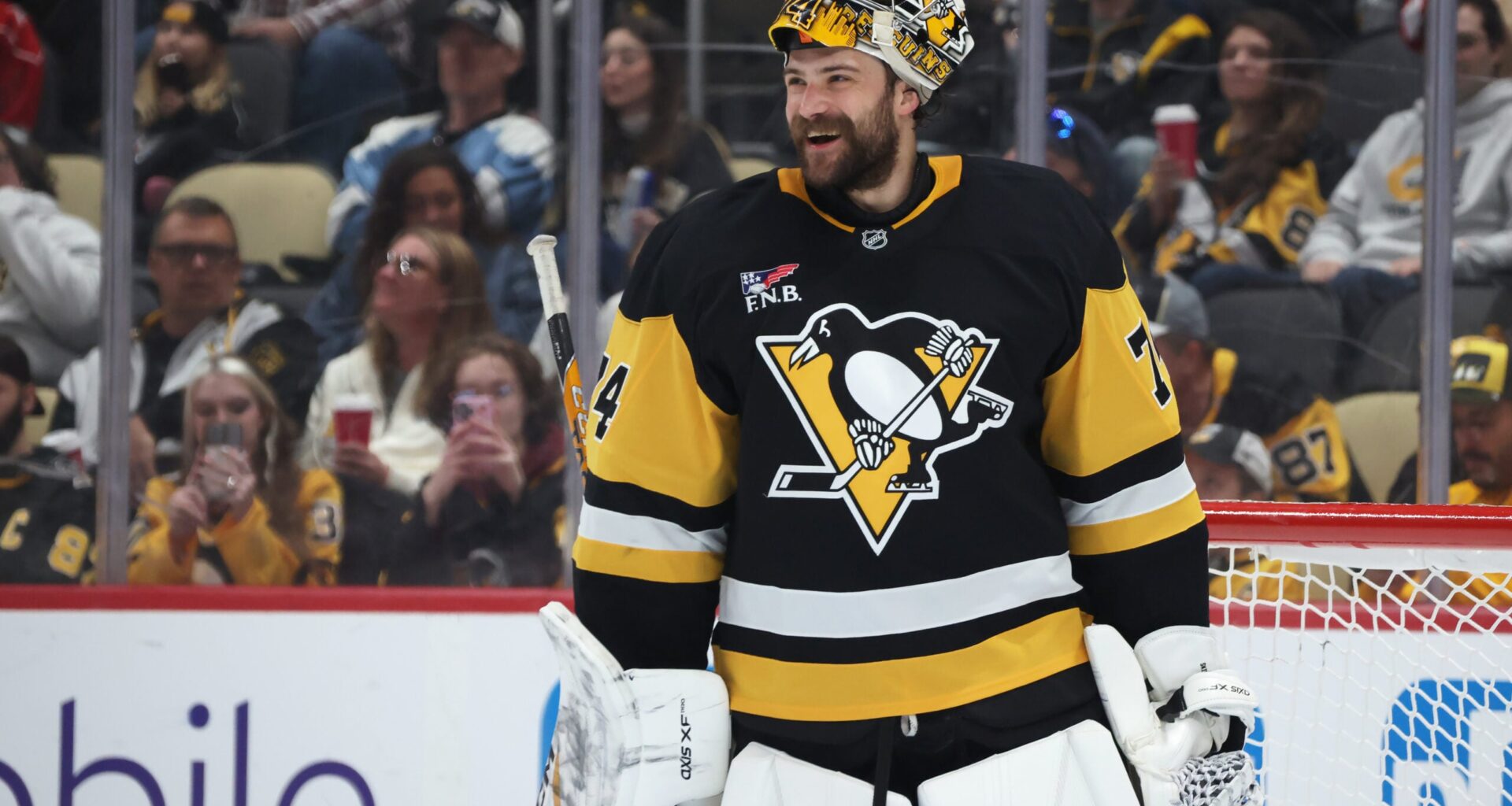 It's Official, Penguins Pick Skinner as Game 1 Starter