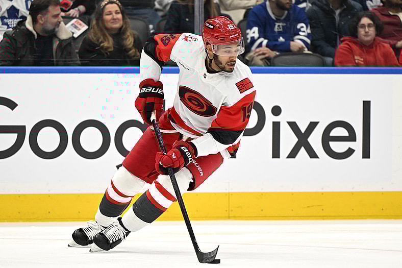 NHL: Carolina Hurricanes at Toronto Maple Leafs