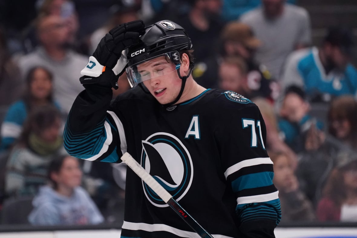 4 Reasons Why SJ Sharks Star Macklin Celebrini Should Win the Hart Trophy