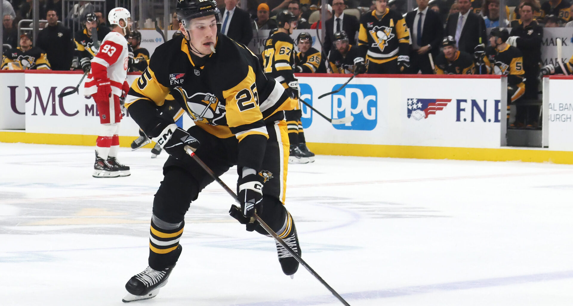 The Daily: Ex-Red Wings Contributing to Penguins' success; Mantha at 31 Goals