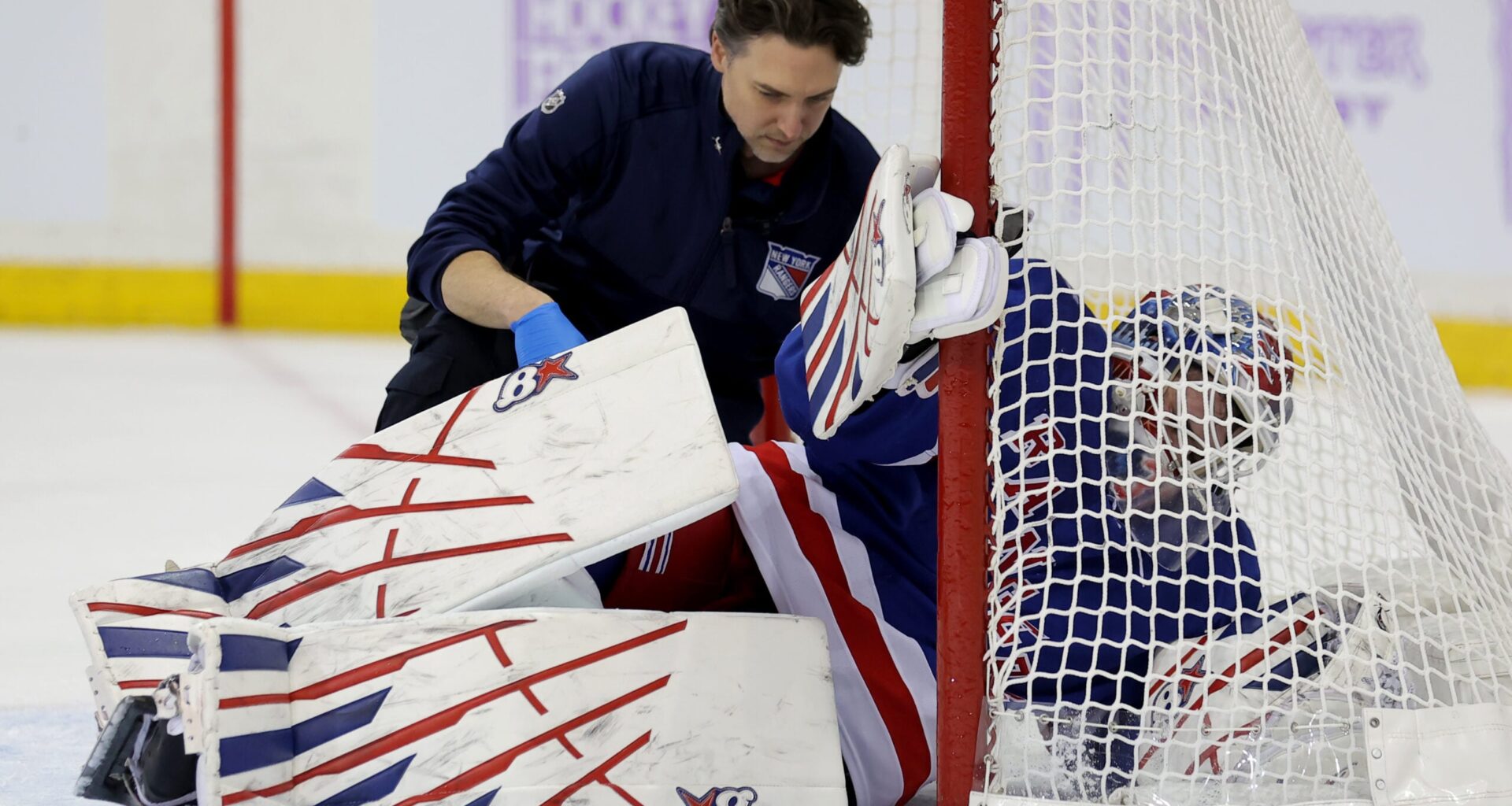 Rangers coach says injuries 'didn't help,' but not excuse for lost season