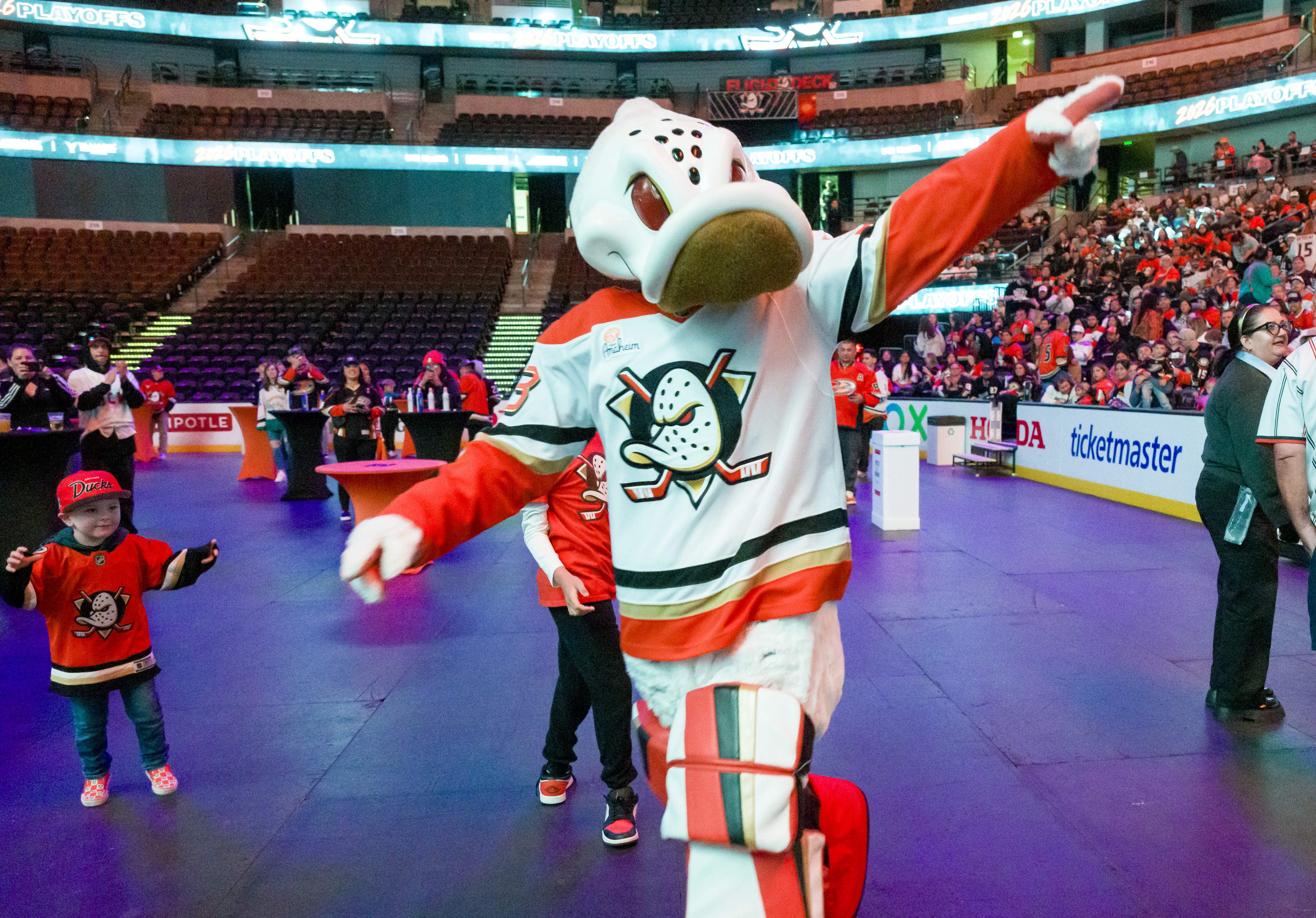 Wild Wing rallies the crowd during the Anaheim Ducks Watch...