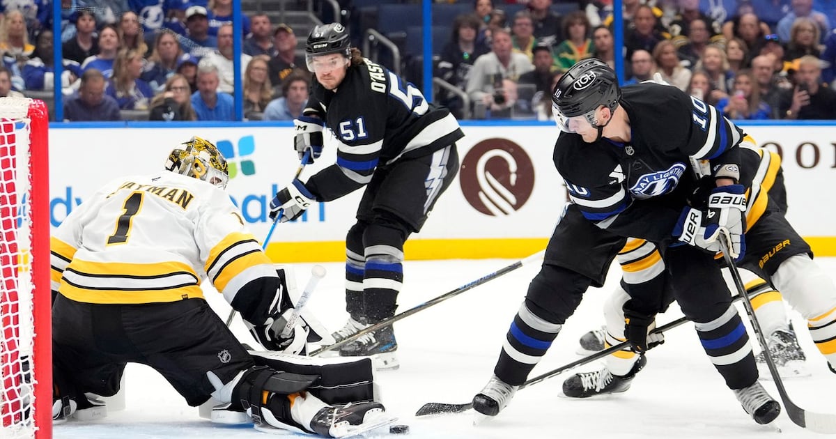 Tampa Bay Lightning beat Boston Bruins hours after securing a playoff spot
