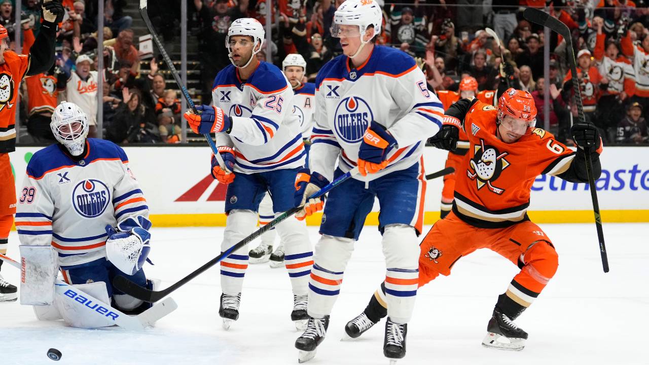 Oilers face familiar playoff deficit against youthful Ducks
