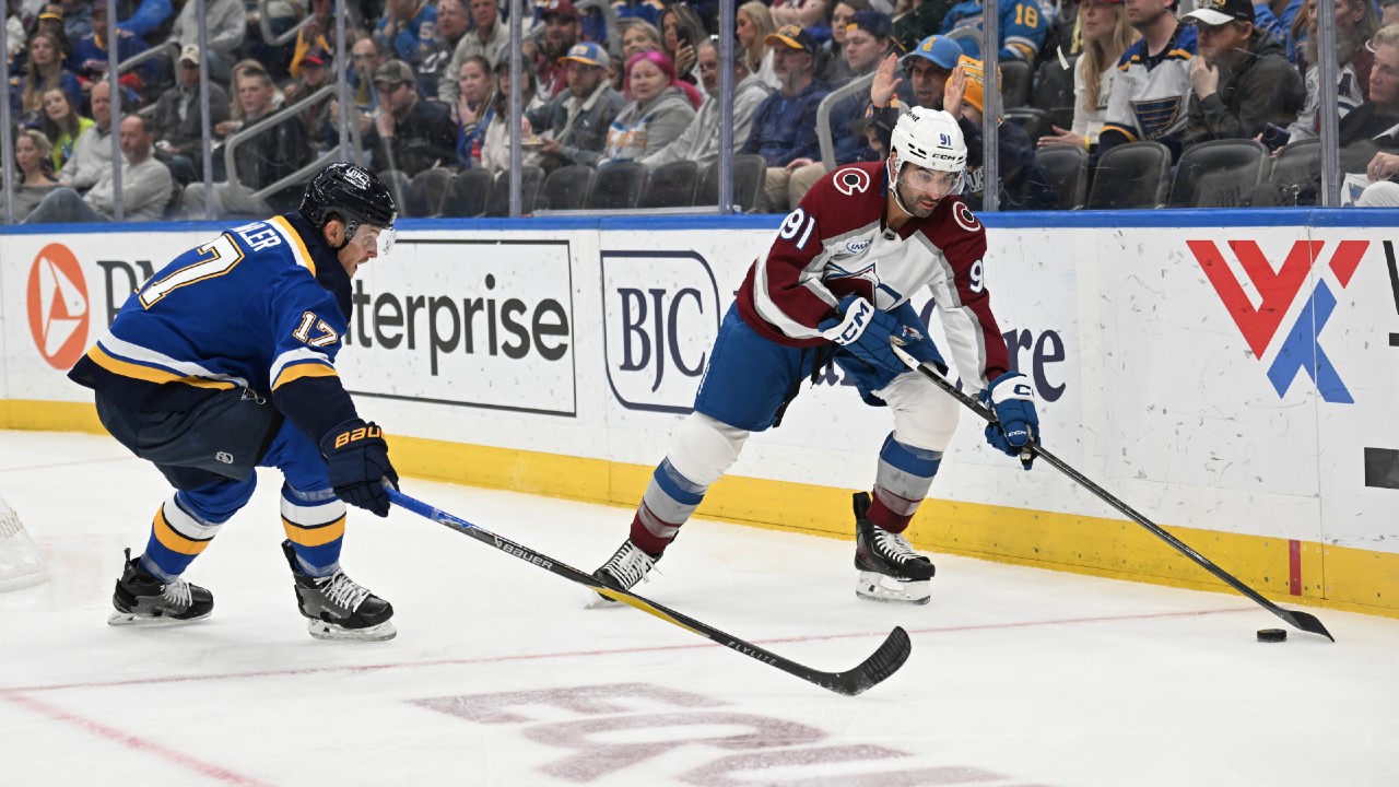 Avalanche's Nazem Kadri injured vs. Blues