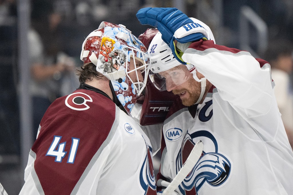 Avalanche would be nuts to rest Scott Wedgewood vs. Kings in Game 4