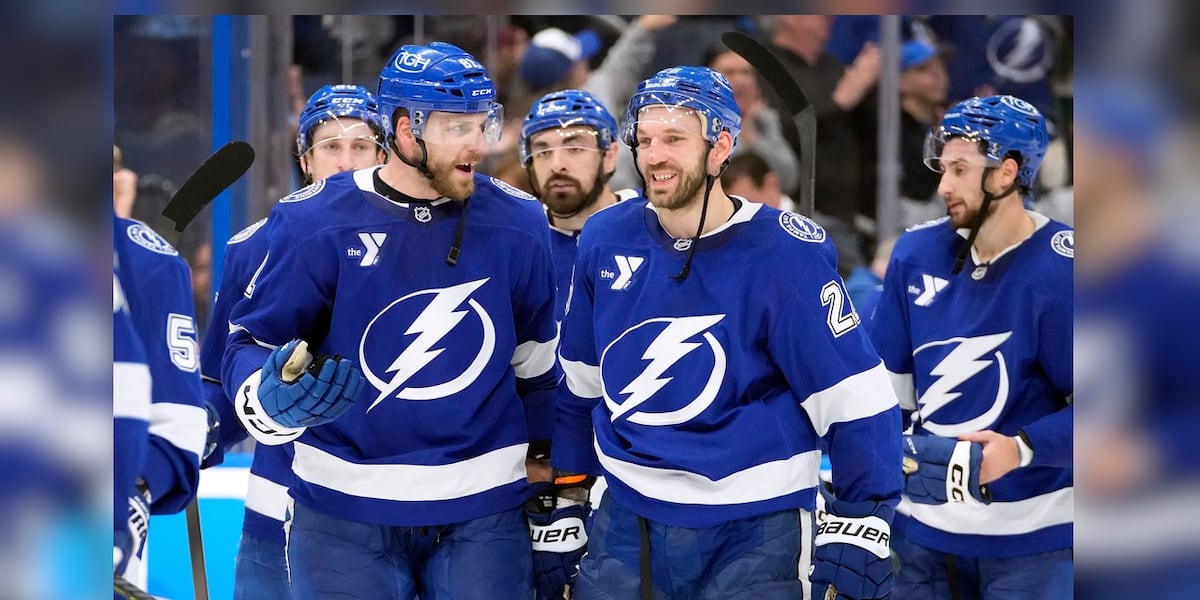 Lightning get back on winning track against Penguins
