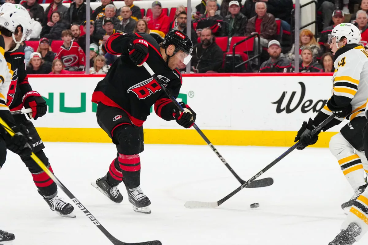 NHL Predictions: Boston Bruins vs Carolina Hurricanes, April 7