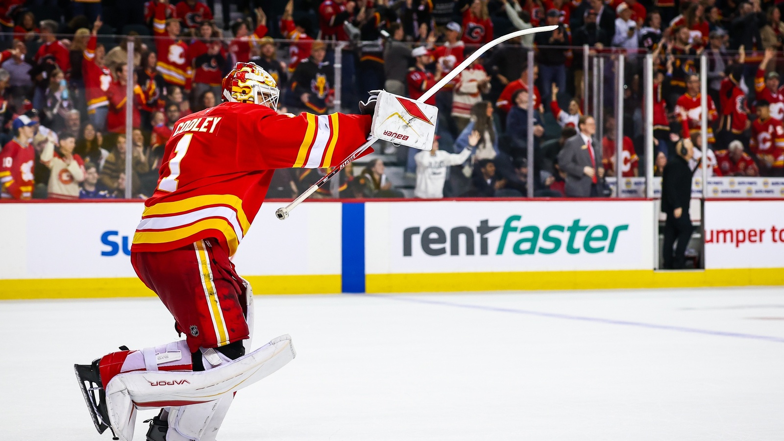 Devin Cooley nominated for Bill Masterton Memorial Trophy by Calgary PHWA chapter