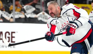 Ovechkin Extends NHL Record, Keeps Capitals in Playoff Chase