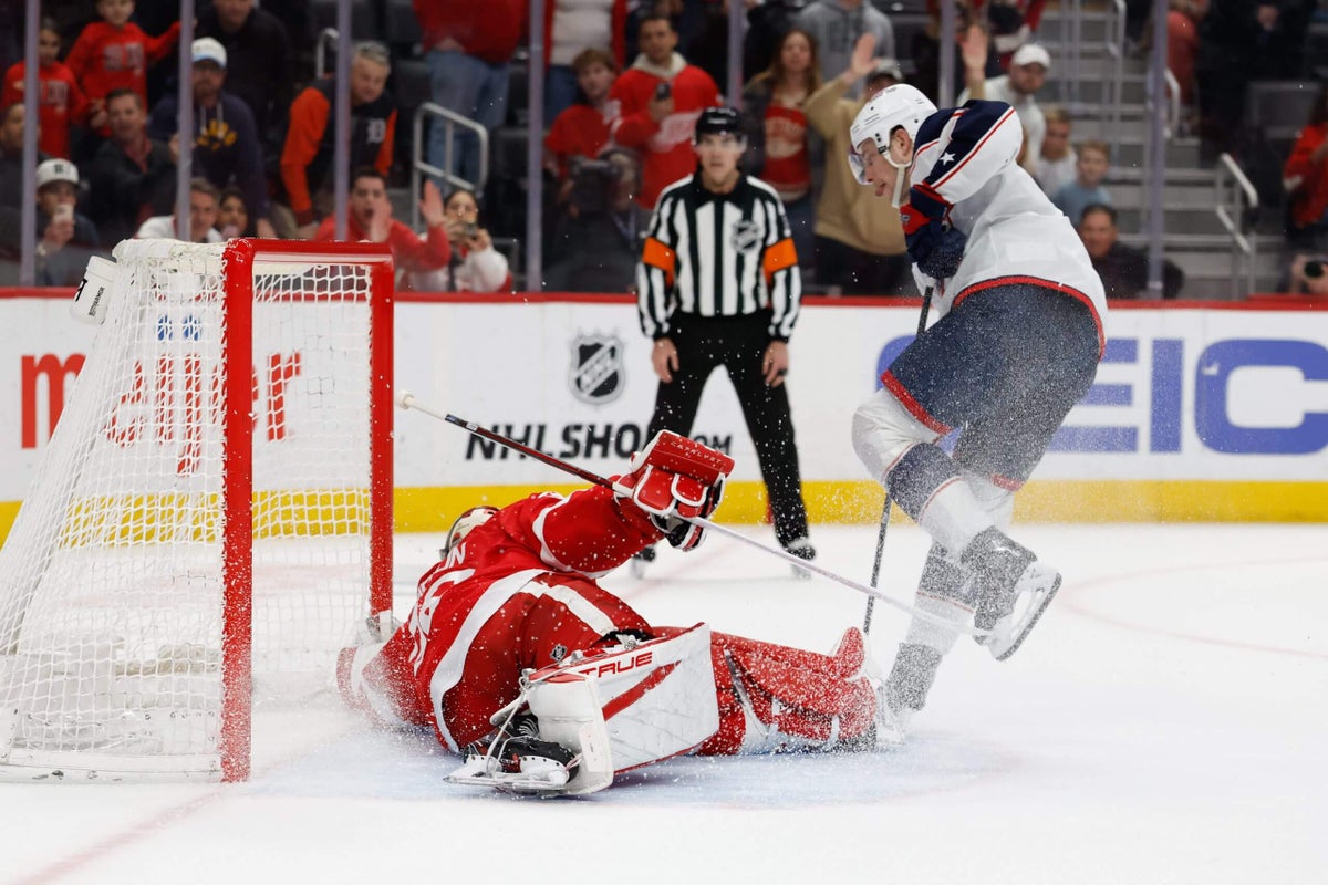 Red Wings let another game slip late as playoff odds shrink further: 5 thoughts