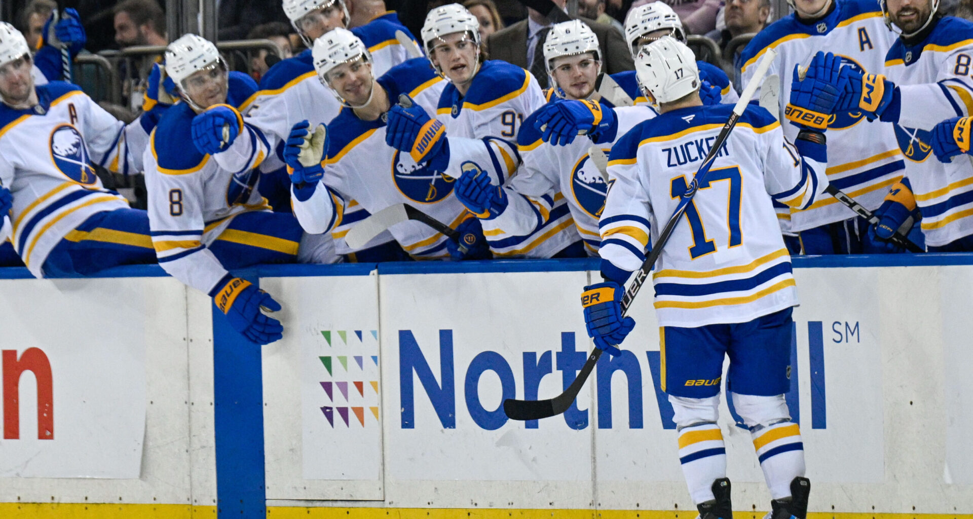 Buffalo Sabres Player of the Week 4/12 - Zucker brings veteran savvy