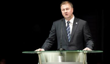 If Maple Leafs are looking at Mike Gillis, it should be for President of Hockey Operations role