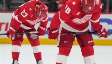 NHL's East playoff race shaken up as the Flyers rise, Red Wings fall and Islanders fire their coach