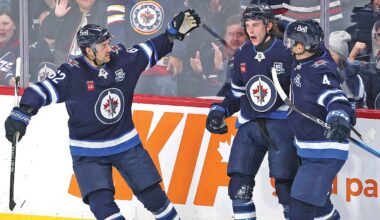 Jets, Blues in desperate need of win to keep playoff hopes alive