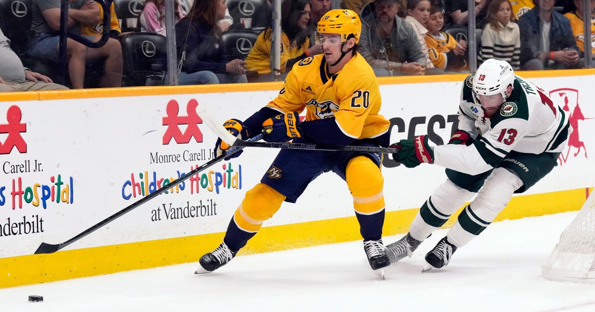 Stamkos leads Predators past Wild 2-1, locking Minnesota into the West's third seed