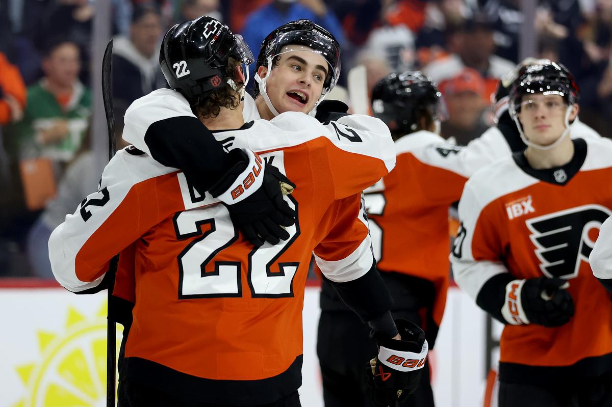 Martone's 1st NHL Goal Wins Game for Flyers