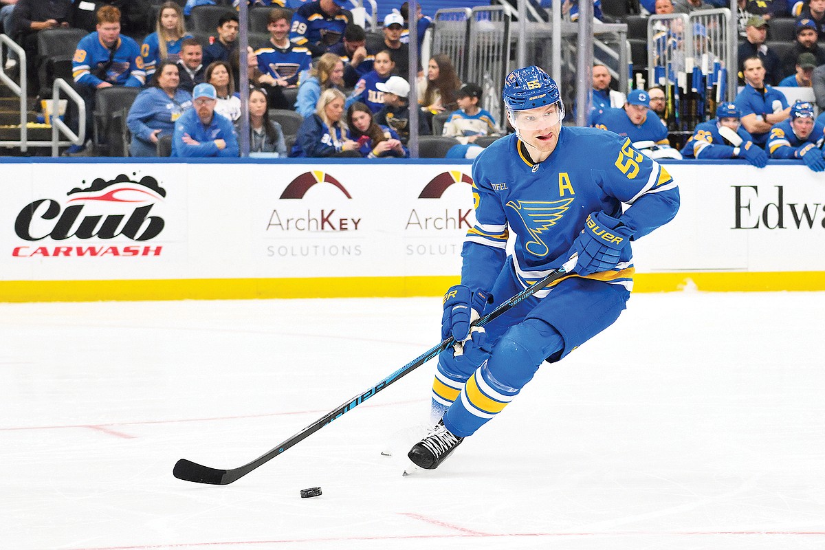 Blues bid for win against Blackhawks, help elsewhere for playoff hopes