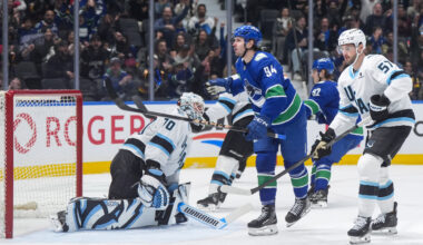 Keller scores hat trick as Mammoth beat Canucks