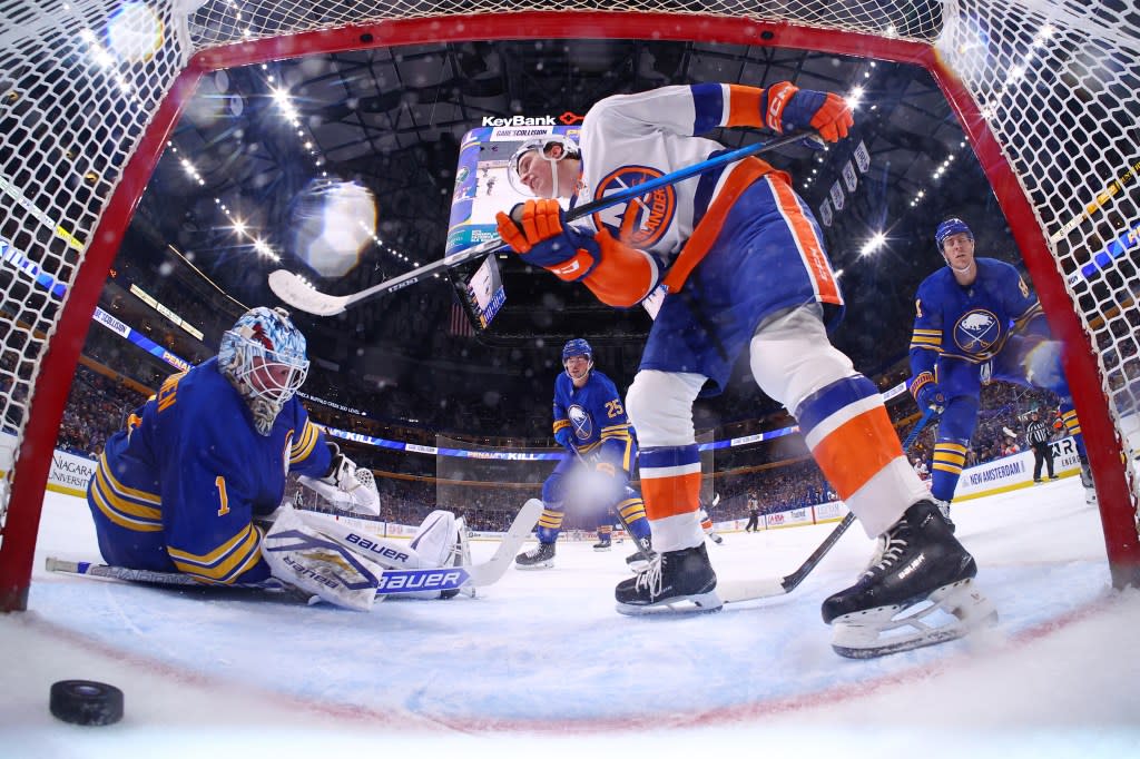 Cal Ritchie scores a goal on Ukko-Pekka Luukkonen during the Islanders’ road loss to the Sabres. NHLI via Getty Images