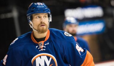 Ex-NHLer Mikhail Grabovski charged in alleged youth hockey coach attack