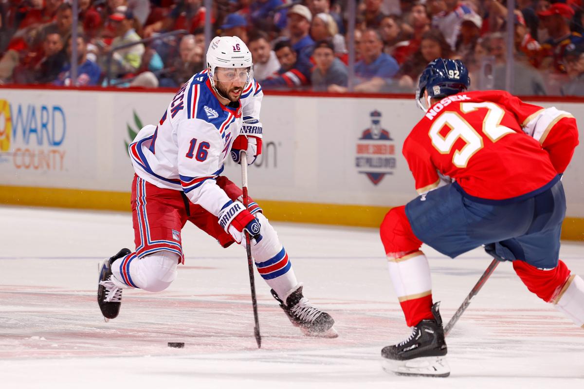 Vincent Trocheck reveals terrifying Rangers injury ordeal: 'Thought I was dying'