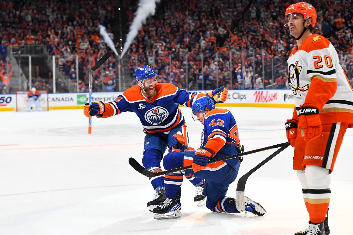 Polymarket promo code NYPMAX: Deposit $20, get $20 for Ducks vs. Oilers