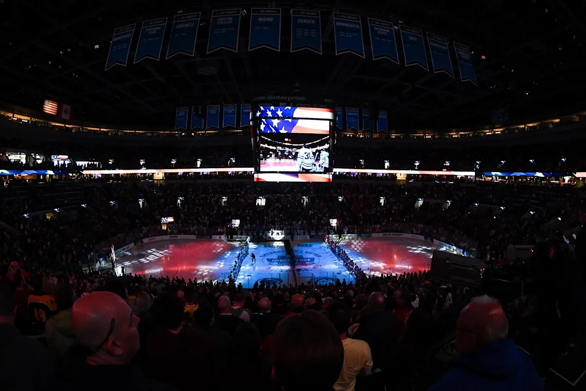 Frozen Four expert predictions, picks for NCAA hockey bracket, national title