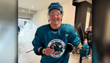 Pohlkamp Signs 2-Year Entry Level Contract With San Jose Sharks