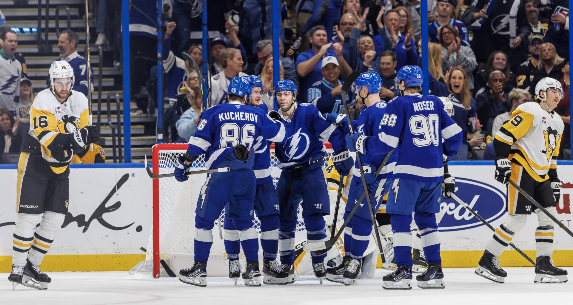 Penguins fall to Lightning as No. 1 question lingers