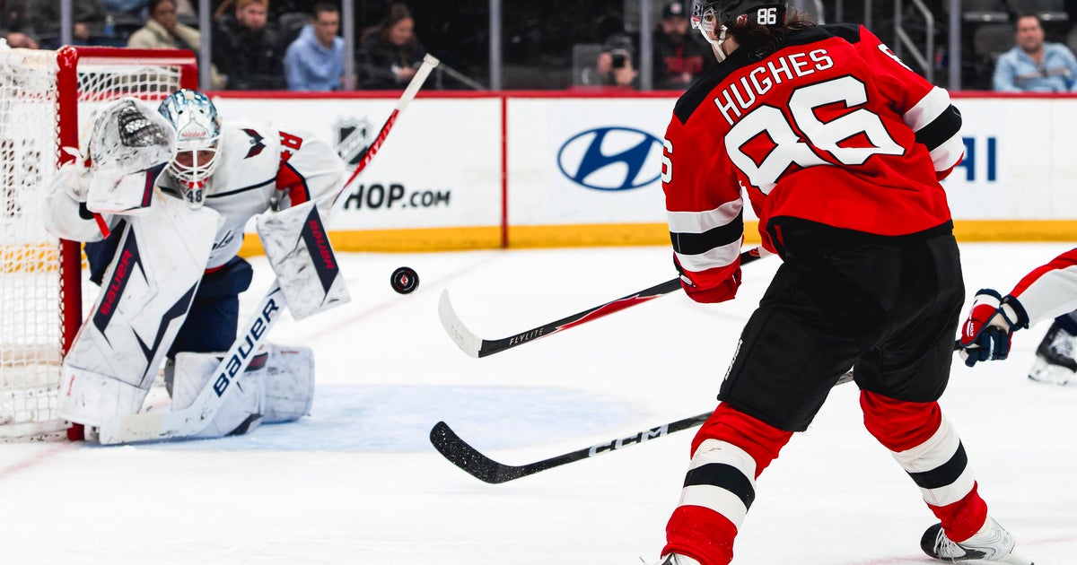 Jack Hughes' 5-point game powers Devils to a 7-3 win over Capitals