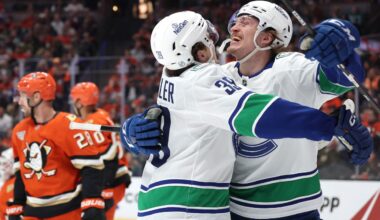 Ducks fall to Canucks in OT, close in on Stanley Cup Playoff berth